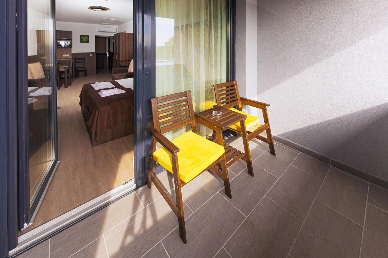 Park Hotel Buek-Buekfuerdo Eksteriør bilde